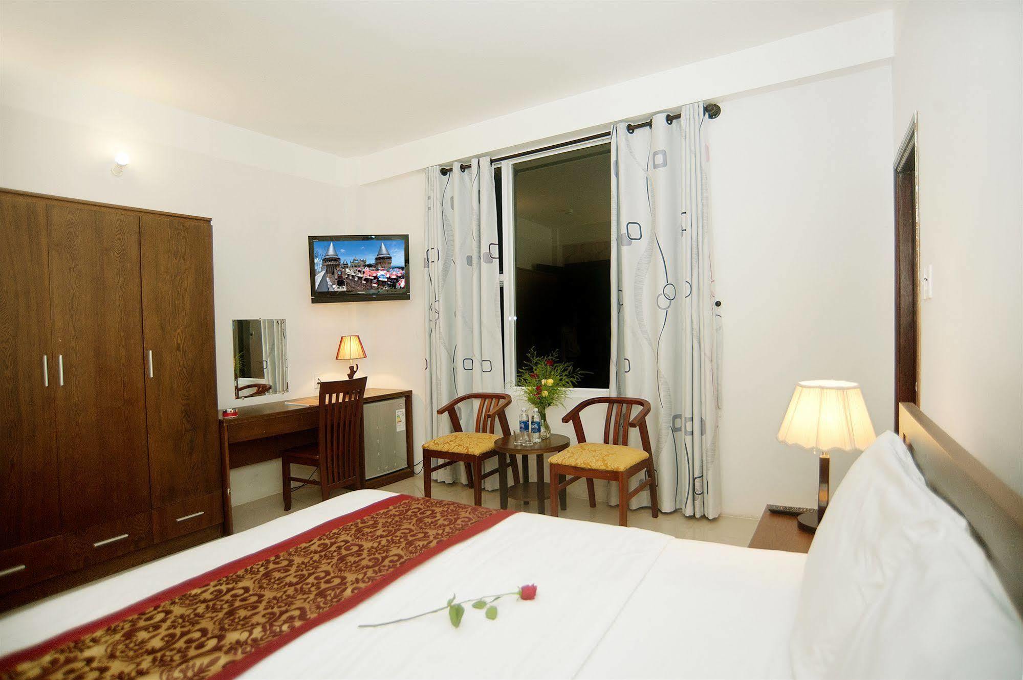 Bin Star Hotel Дананг Экстерьер фото